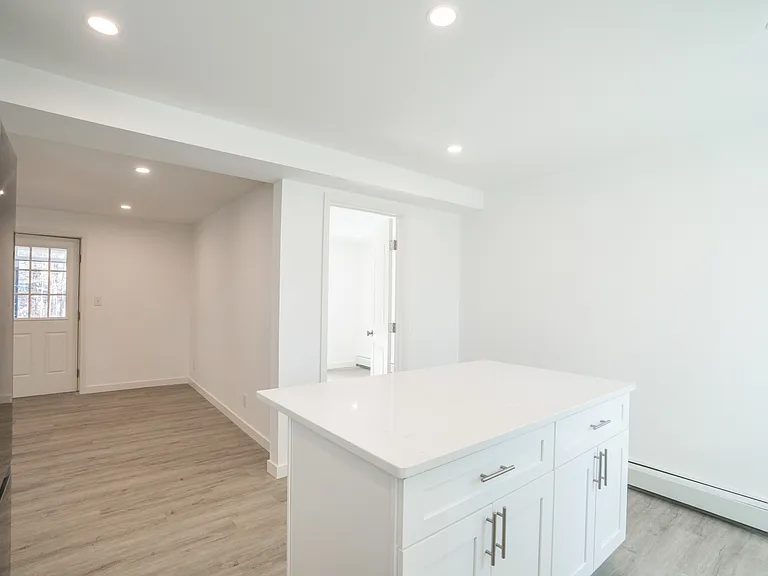 3527 Stony St #2 — Photo 4