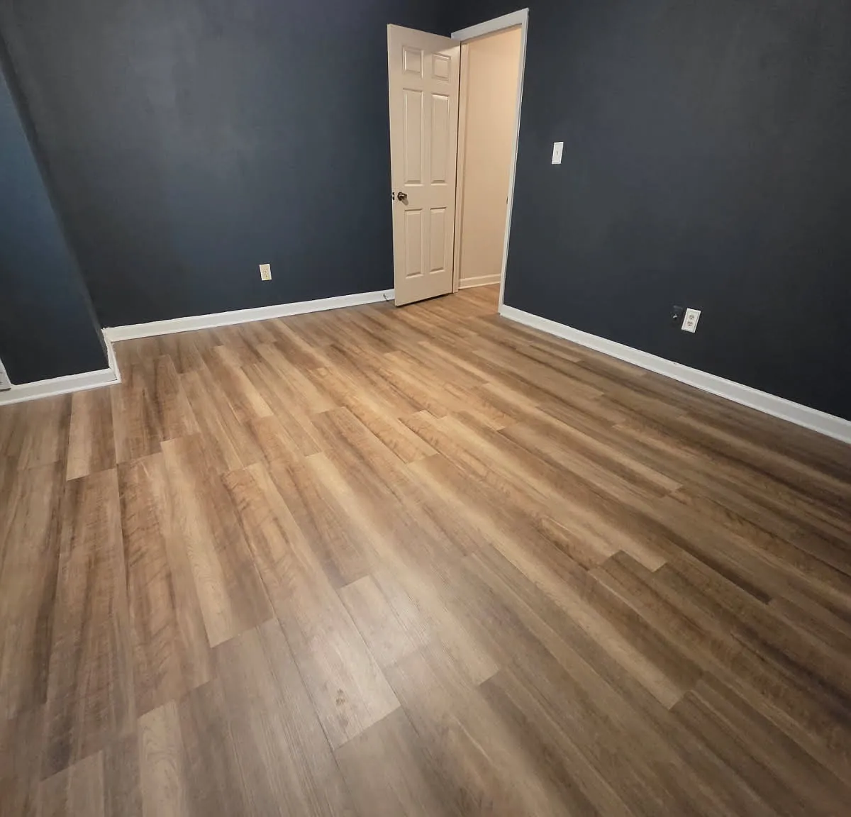2 bed, 1.5 bath, 1200 sqft, $1,500 — Photo 3