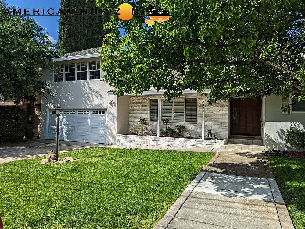 5 bed, 2768 sqft, $3,995 — Photo 2