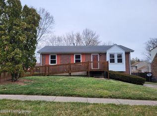 8917 Gutenberg Rd, Jeffersontown, KY 40299