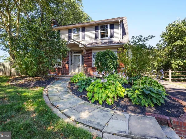 339 Maple Ave, Harleysville, PA 19438