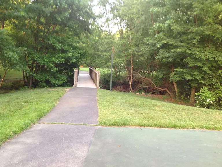 5948 Park Forest Ln — Photo 16