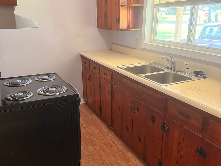 310 Rickenbacker Dr — Photo 2