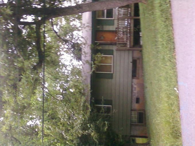 1305 Beechmont St.
