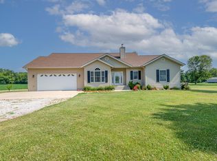 7651 County Line Rd, Collinsville, IL 62234