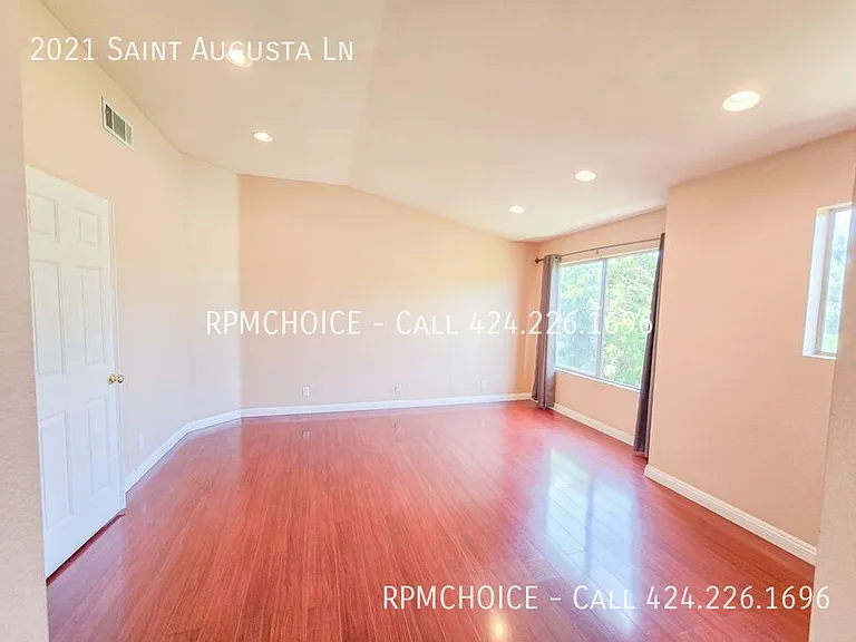 2021 Saint Augusta Ln — Photo 13