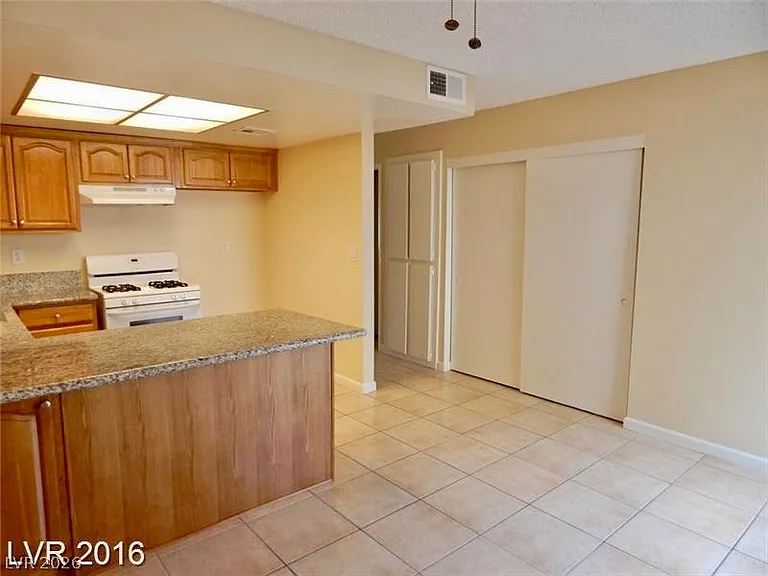 2808 Karen Ave #3 — Photo 6