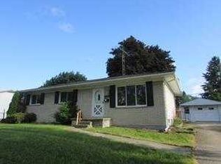 9124 Chelmsford Dr, Swartz Creek, MI 48473