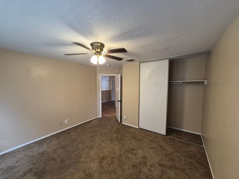 7314 Justino Trl — Photo 49