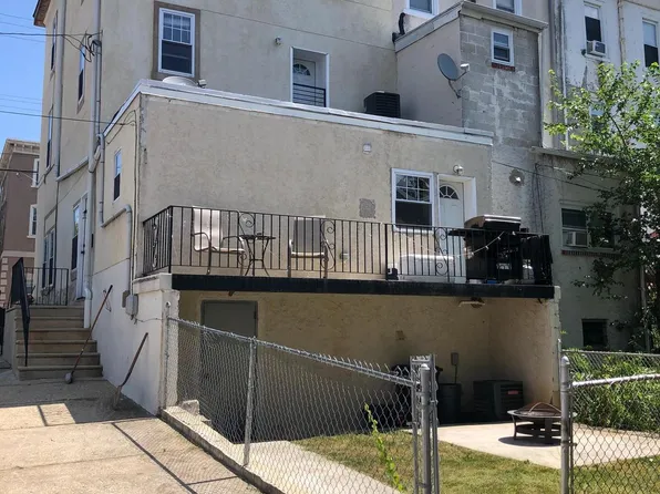 3350 Conrad St, Philadelphia, PA