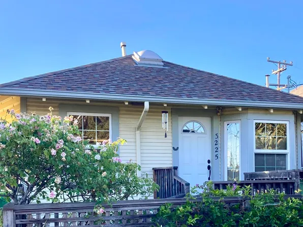 3225 Lorenzo Ave, Oakland, CA 94619