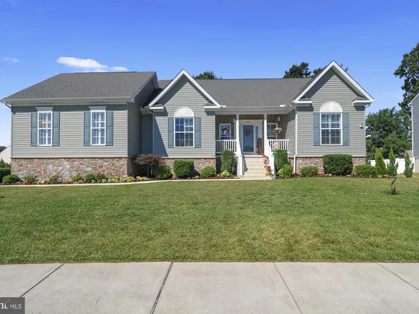 476 Tiburan Ct, Felton, DE 19943