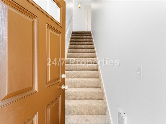 3rd image of 1050 170th Ave #201