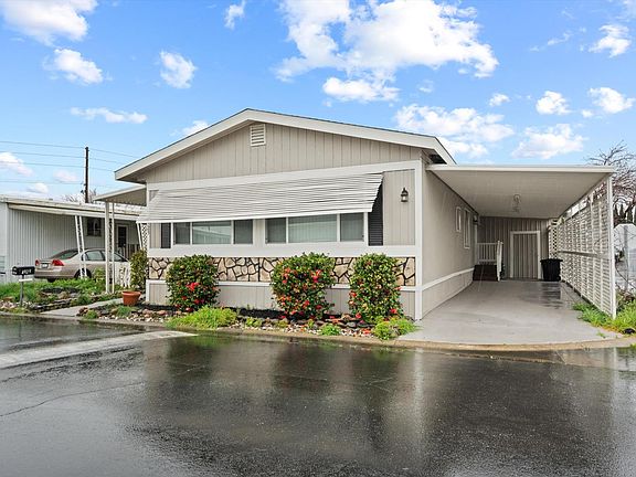 2nd image of 4923 Gardendell Rd