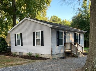 915 Chesapeake Dr, Stevensville, MD 21666