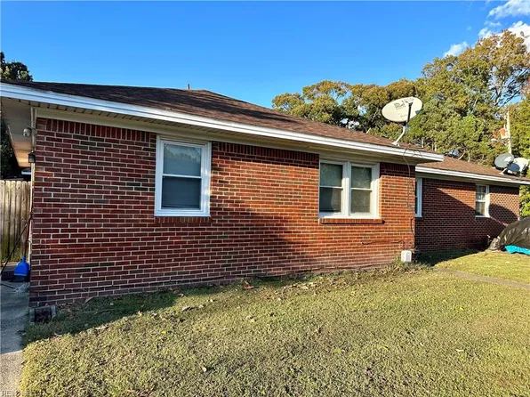 6211 Edward Street, Norfolk, VA 23513