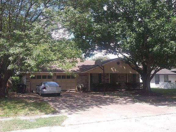 3rd image of 7218 Brook Stone Dr