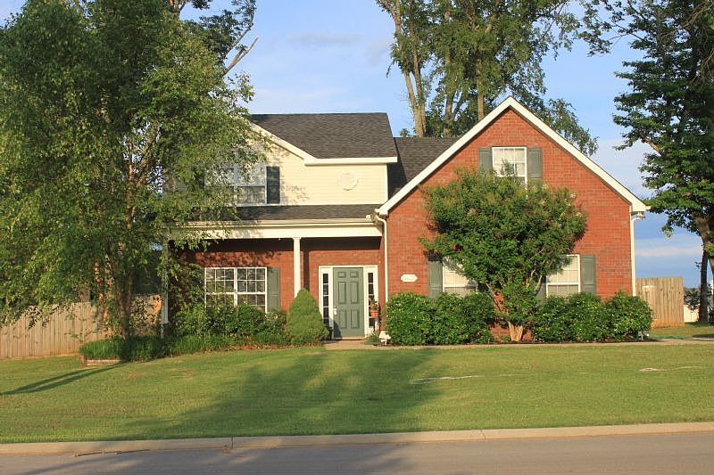 1st image of 1423 Teresa Ln