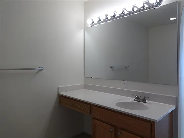 1613 SW Carillo Ave — Photo 15