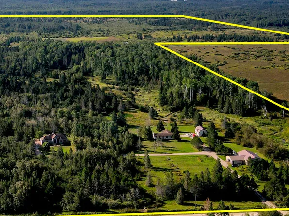 2545 E Simmons Rd #A, Hessel, MI 49745