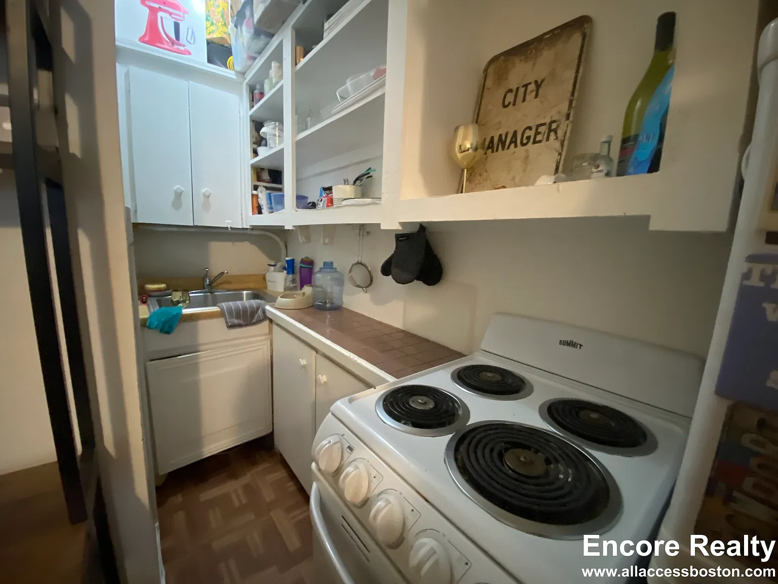 Studio, 9999 sqft, $2,100 — Photo 4