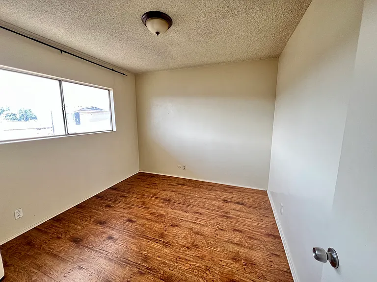 3263 Carlin Ave #B — Photo 11