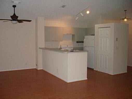 3rd image of 6272 Duval Dr