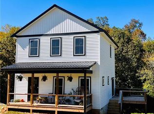 25 Ben Lippen Rd, Asheville, NC 28806