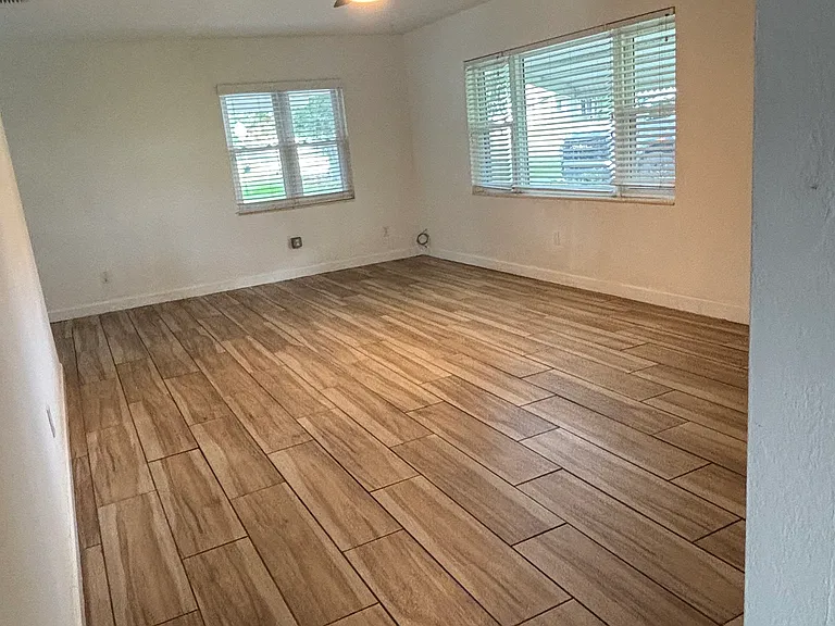 8567 Ridge Rd — Photo 18