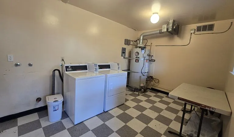 320 Center St #2 — Photo 9