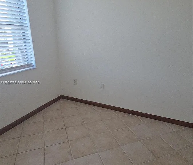 9437 Fontainebleau Blvd #202 — Photo 22