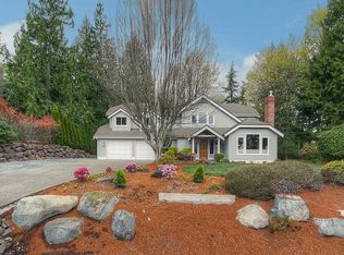 2125 Squak Mountain Loop SW, Issaquah, WA 98027