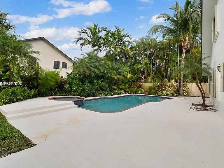 14251 SW 107th Ter — Photo 49