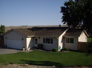 267 Mata Rd, Kennewick, WA 99338