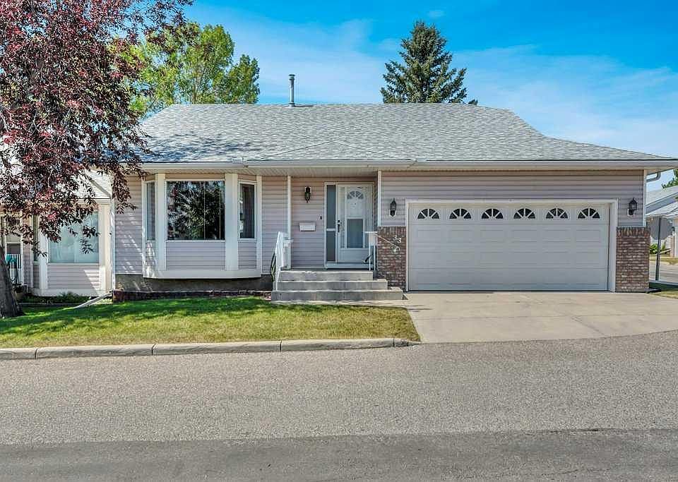 1st image of 33 E Riverview Point SE