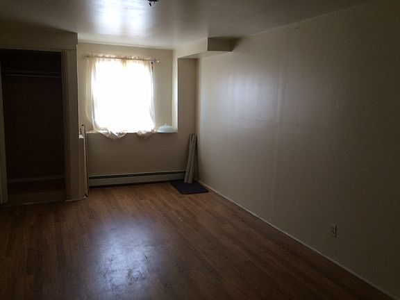 Large Bedroom