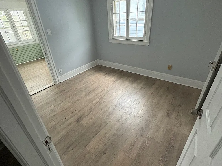 121 Jones St — Photo 43