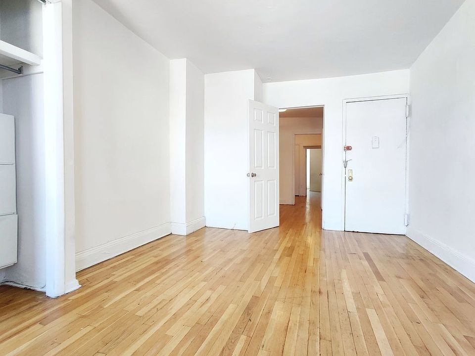 2nd image of 184 1st Ave APT 10