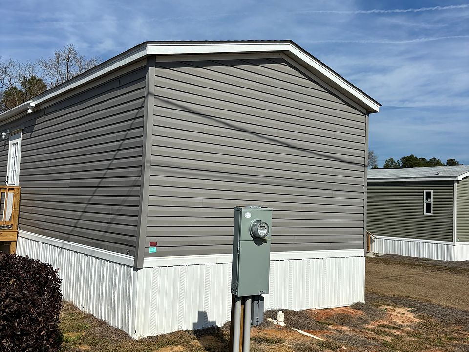 1st image of 44 Charlotte Ln