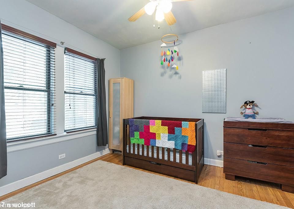 1st image of 7017 N Wolcott Ave #1121