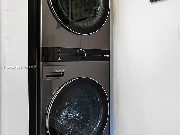 5th image of 1130 8th St #3