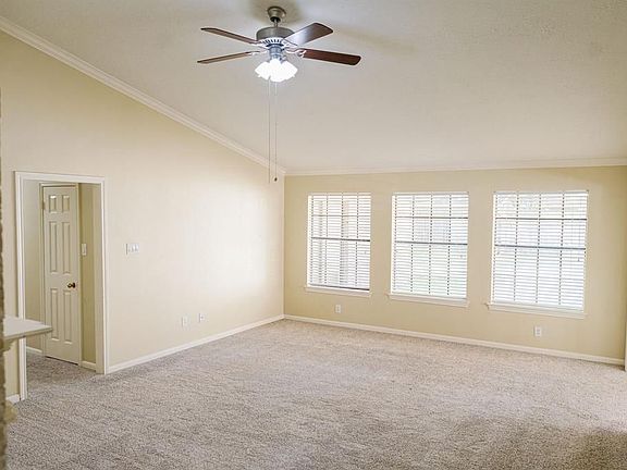 3rd image of 22526 Wildwood Grove Dr