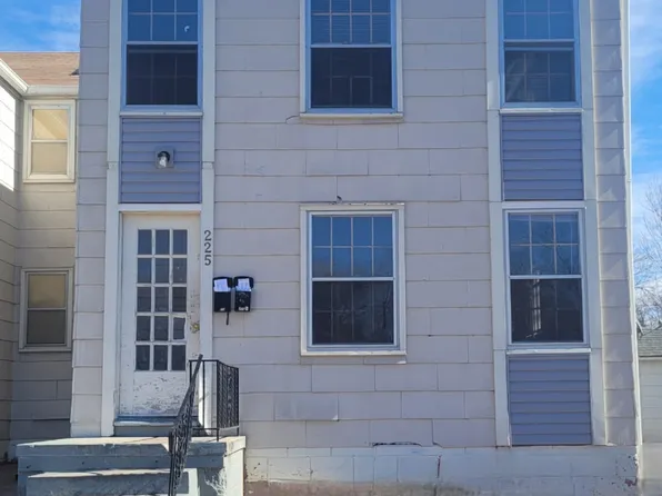 225 S Sycamore St, Grand Island, NE 68801