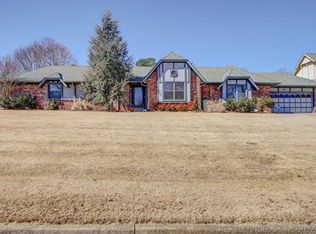 10708 S 70th East Ave, Tulsa, OK 74133