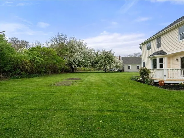 43 Bluegrass Dr — Photo 42