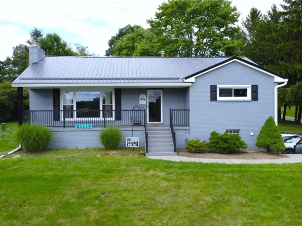 216 White Oak Dr, New Kensington, PA 15068