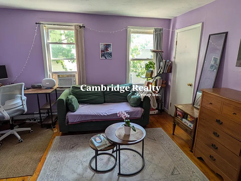40 Bristol St #2T — Photo 3