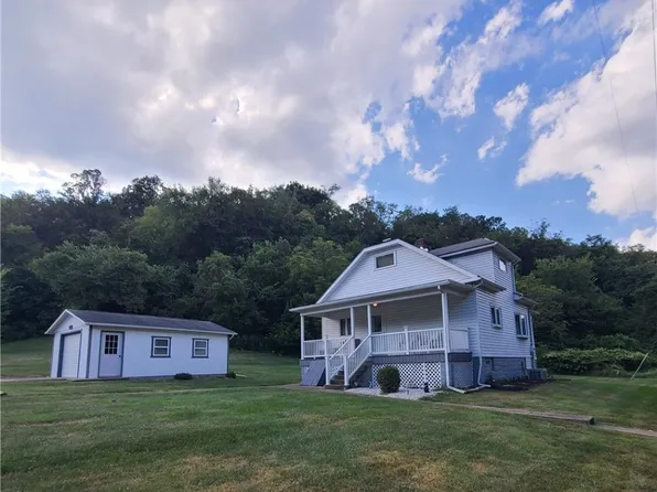 26 County Road 7, Dillonvale, OH 43917