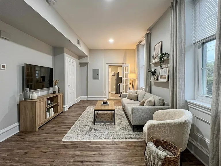 1012 E Lancaster Ave — Photo 1