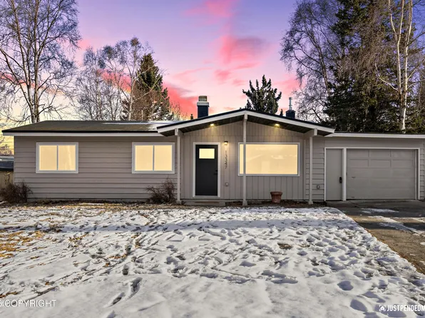 13347 Stephenson St, Anchorage, AK 99515